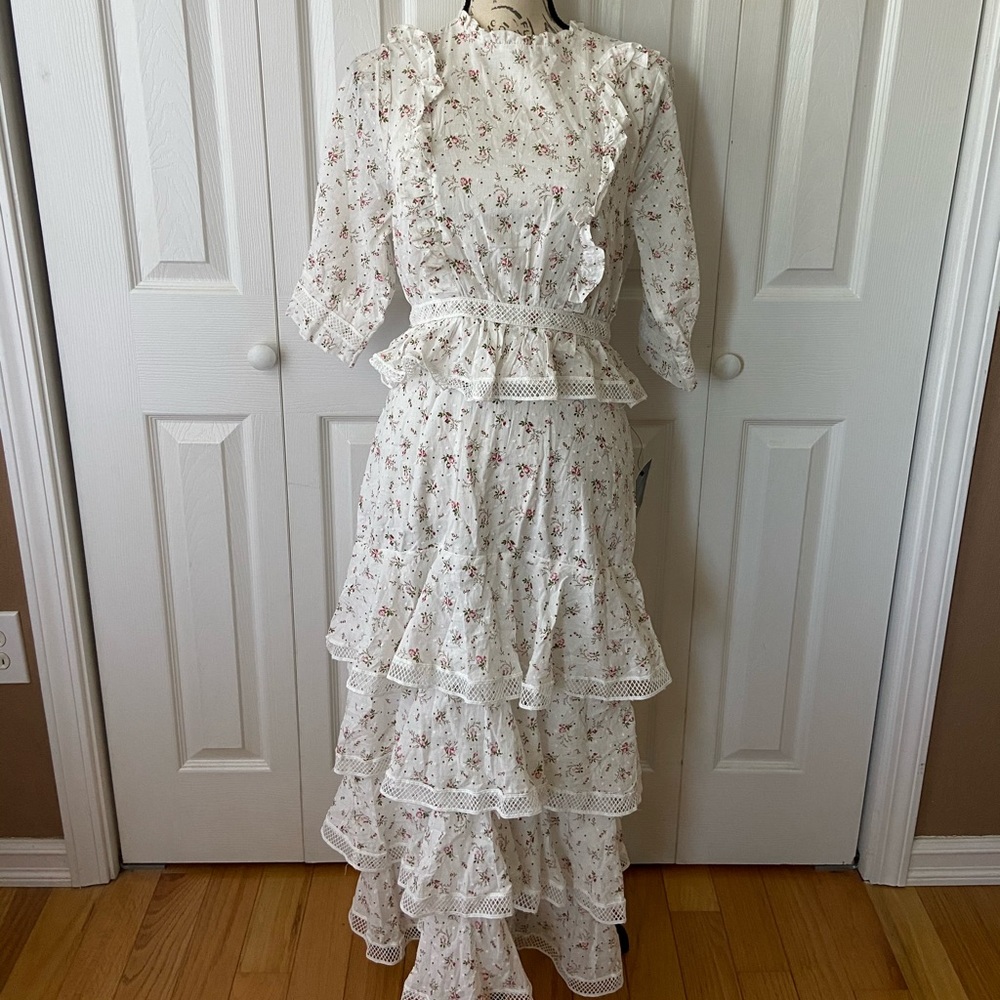 White maxi dress
